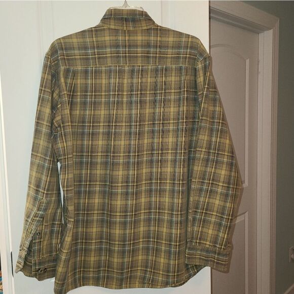 Columbia Men's Plaid Cotton Button Down Shirt - Picture 10 of 14